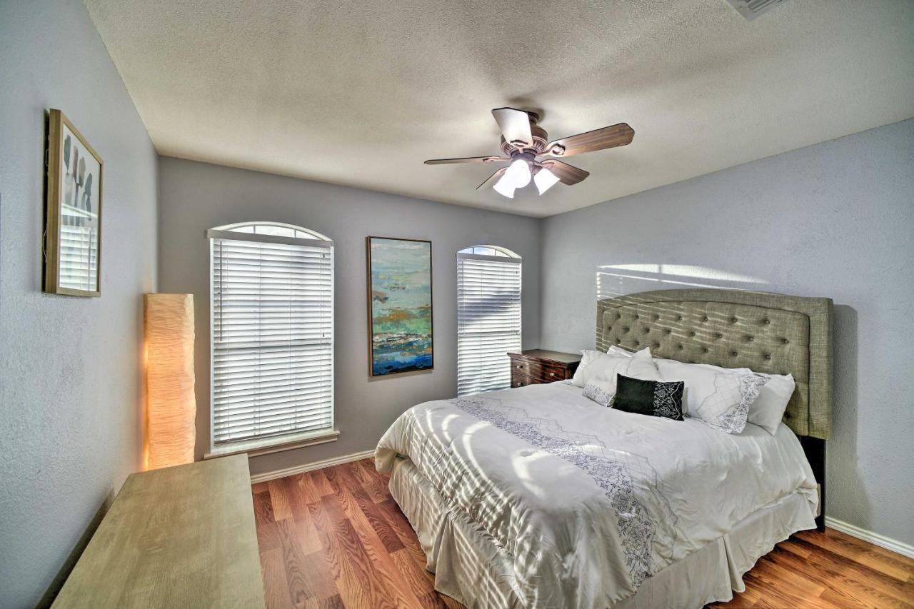 Villa Peaceful San Antonio Oasis With Private Pool And Grill Extérieur photo